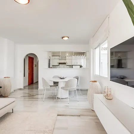 Geweldig Met Zeezicht Apartment Mijas